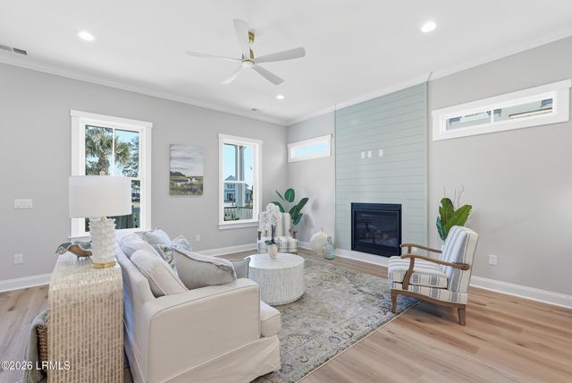 62 Wrights Point Circle, Beaufort, SC 29902