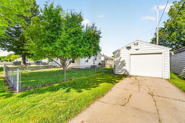 3204 Lasalle STREET, Racine, WI 53402