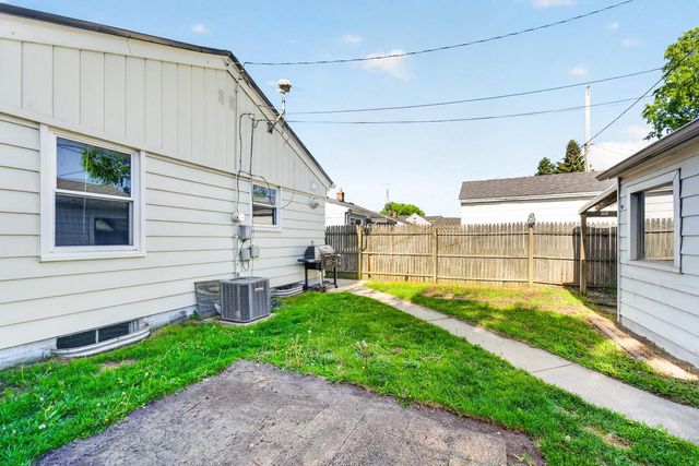 3204 Lasalle STREET, Racine, WI 53402