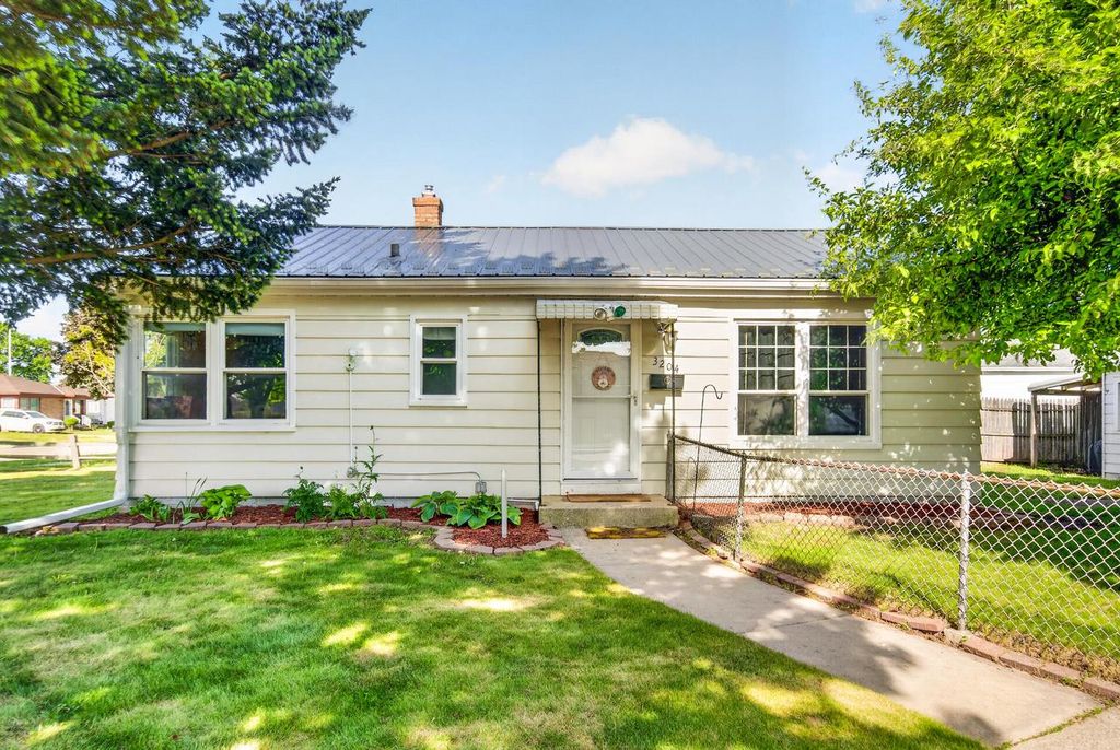 3204 Lasalle STREET, Racine, WI 53402
