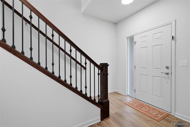 58814 Falabella Drive, South Lyon, MI 48178