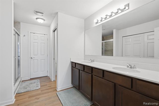 58814 Falabella Drive, South Lyon, MI 48178