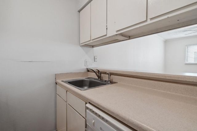 4105 Speedway 105, Austin, TX 78751