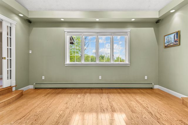 20 Patton Woods Road, Charlotte, VT 05445