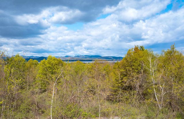 20 Patton Woods Road, Charlotte, VT 05445