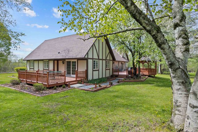 20 Patton Woods Road, Charlotte, VT 05445