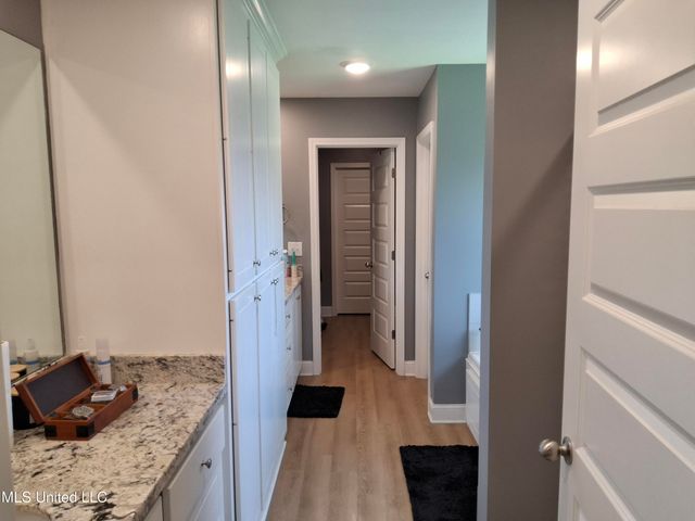 584 Westfield Drive, Pearl, MS 39208