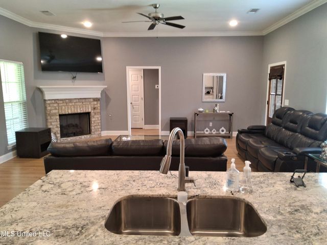 584 Westfield Drive, Pearl, MS 39208