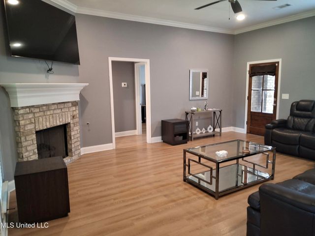 584 Westfield Drive, Pearl, MS 39208