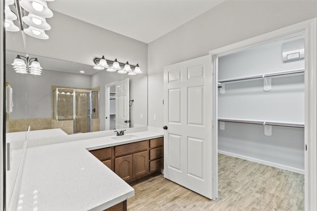 521 Ironwood Forest Drive, Richmond, TX 77469