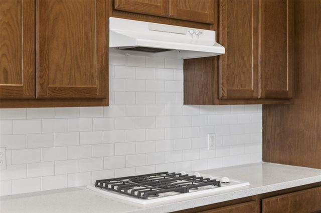 521 Ironwood Forest Drive, Richmond, TX 77469