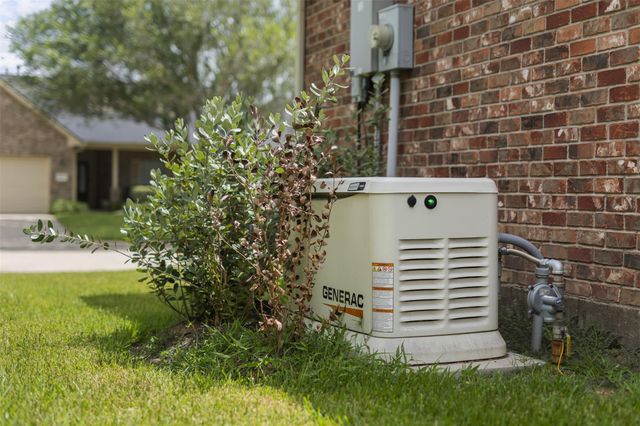 521 Ironwood Forest Drive, Richmond, TX 77469