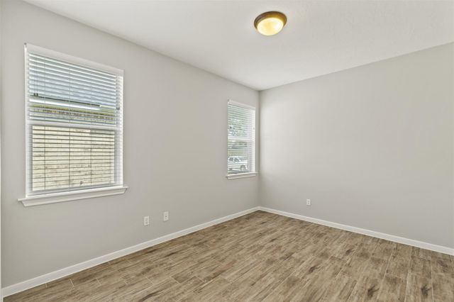 521 Ironwood Forest Drive, Richmond, TX 77469