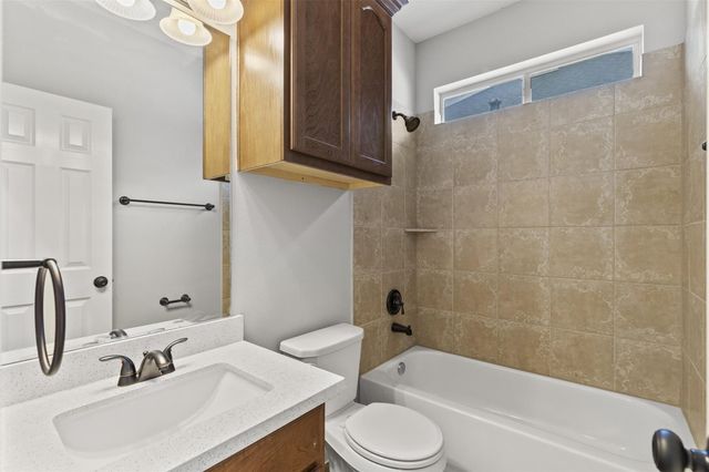 521 Ironwood Forest Drive, Richmond, TX 77469