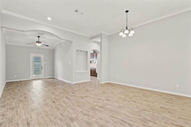 521 Ironwood Forest Drive, Richmond, TX 77469