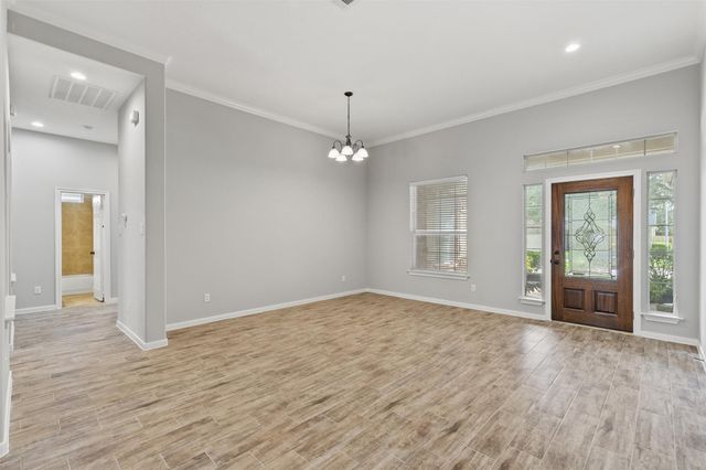 521 Ironwood Forest Drive, Richmond, TX 77469