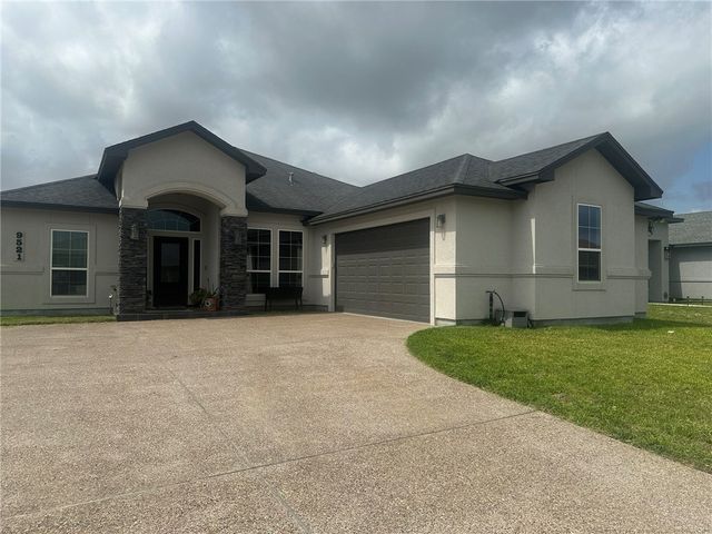 9521 Royal Oak Dr, Corpus Christi, TX 78410
