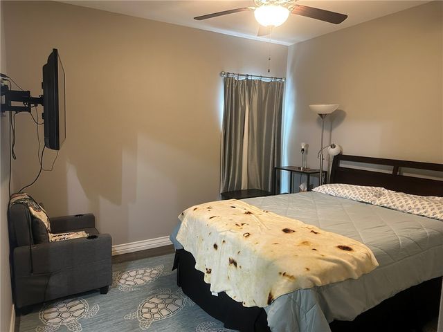 9521 Royal Oak Dr, Corpus Christi, TX 78410