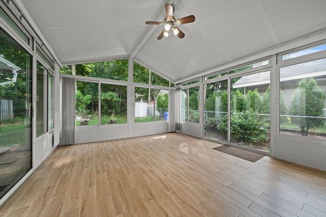 50 Franklin St, Brookline, MA 02445