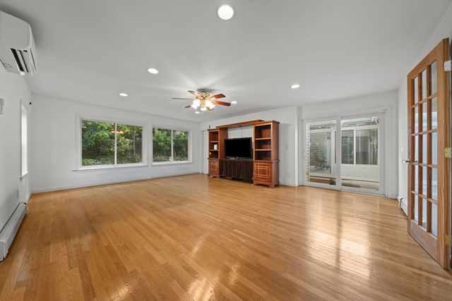 50 Franklin St, Brookline, MA 02445