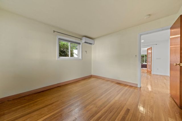 50 Franklin St, Brookline, MA 02445