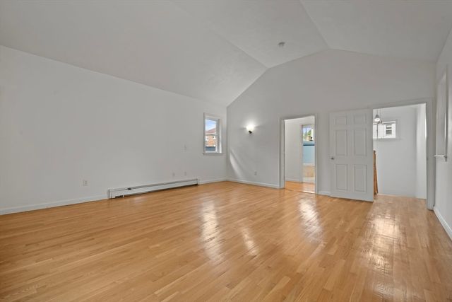 50 Franklin St, Brookline, MA 02445