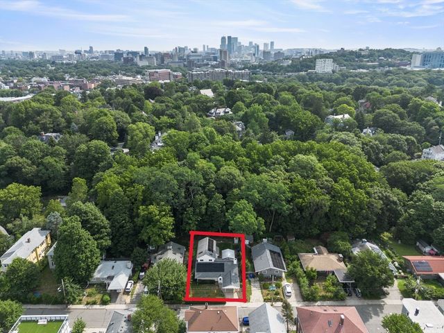 50 Franklin St, Brookline, MA 02445