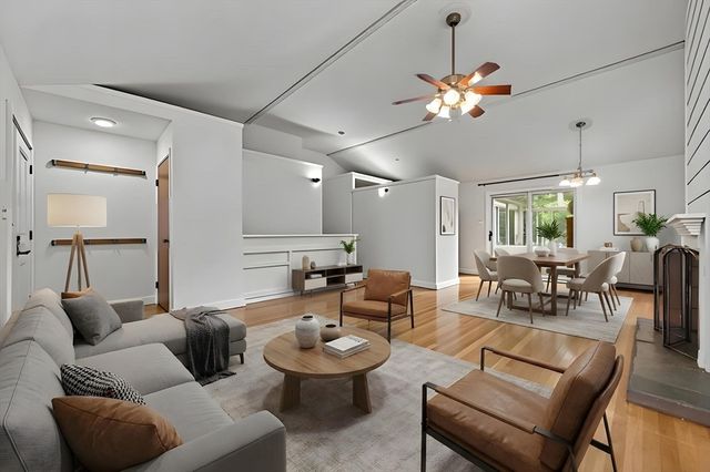 50 Franklin St, Brookline, MA 02445