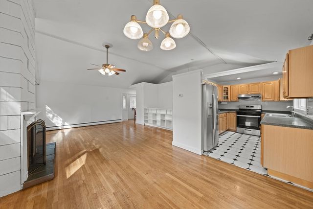 50 Franklin St, Brookline, MA 02445