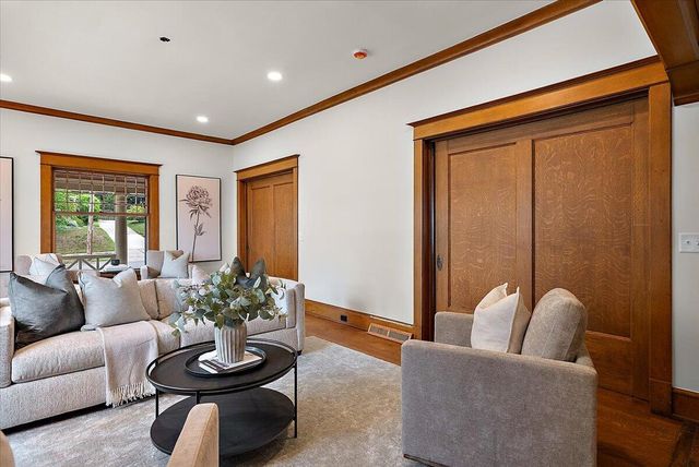 415 Prospect Avenue, Grand Rapids, MI 49503