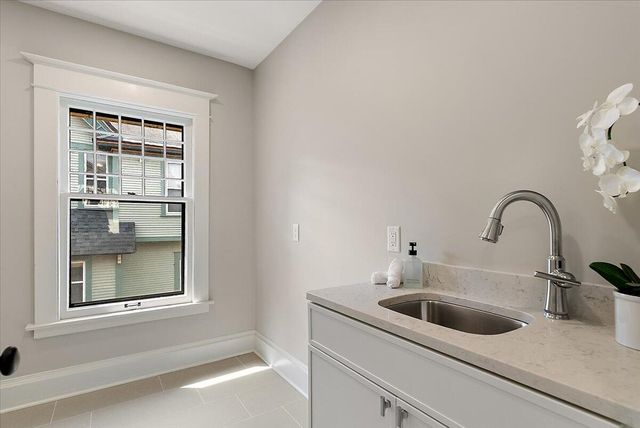 415 Prospect Avenue, Grand Rapids, MI 49503