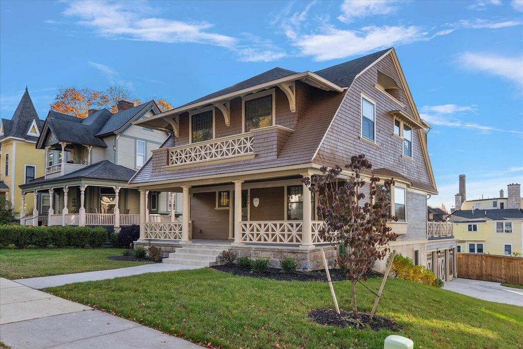 415 Prospect Avenue, Grand Rapids, MI 49503