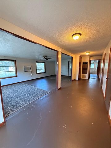 11411 HUGGINS ST, Leesburg, FL 34788