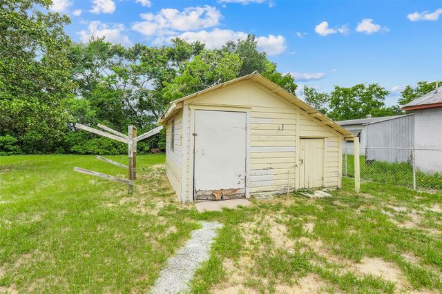 11411 HUGGINS ST, Leesburg, FL 34788
