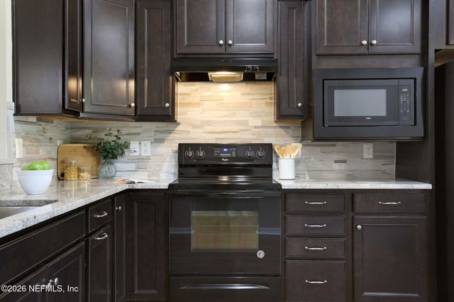102 WOODBRIAR Road, Ponte Vedra, FL 32081