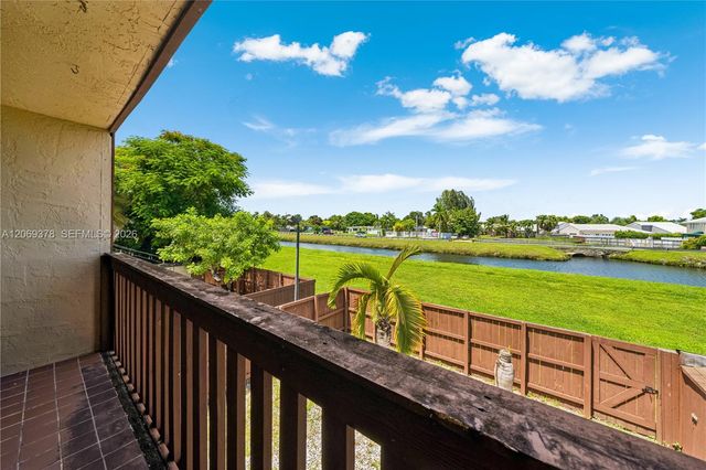 6231 SW 116th Place A, Miami, FL 33173
