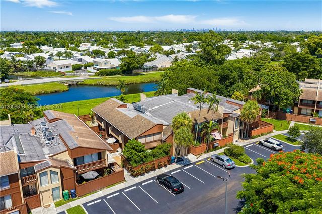 6231 SW 116th Place A, Miami, FL 33173