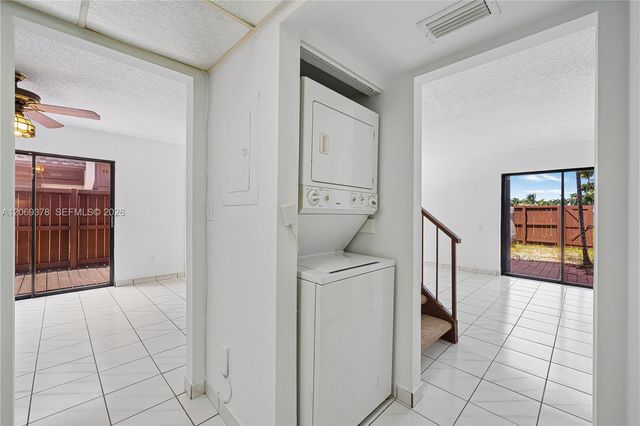 6231 SW 116th Place A, Miami, FL 33173