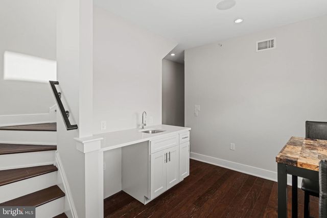 934 N 29TH ST, Philadelphia, PA 19130