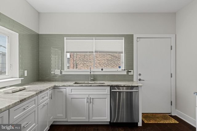 934 N 29TH ST, Philadelphia, PA 19130