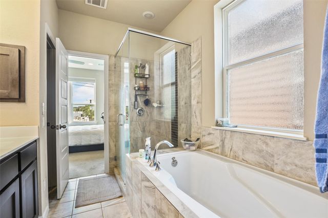 1416 Waterloo Shore LN 3, Austin, TX 78741