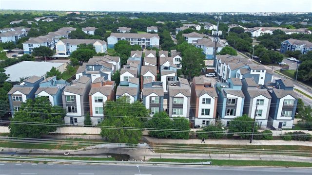 1416 Waterloo Shore LN 3, Austin, TX 78741
