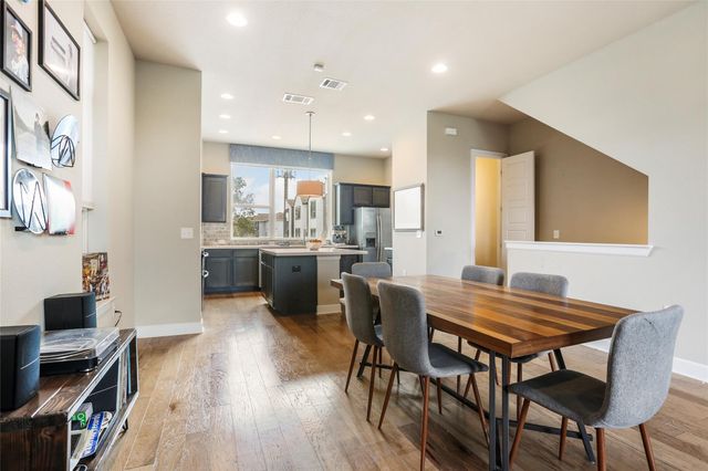 1416 Waterloo Shore LN 3, Austin, TX 78741