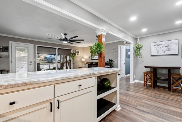 9 Telde Cir Circle, Hot Springs, AR 71909