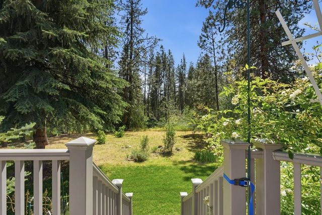 616 E Martingale Ct, Spokane, WA 99224