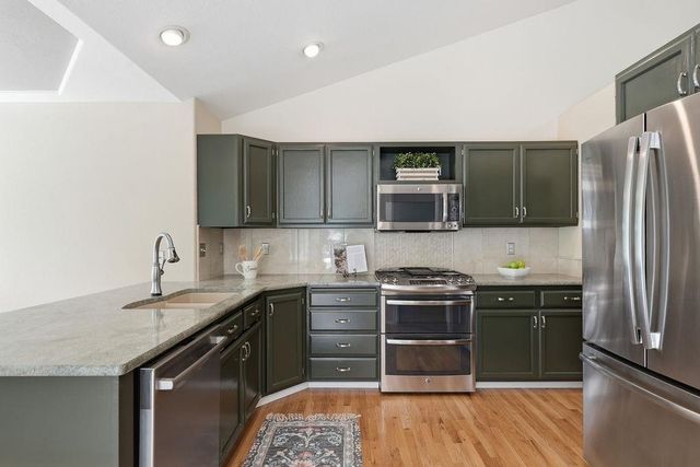 616 E Martingale Ct, Spokane, WA 99224