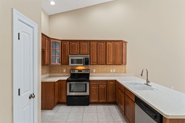 1426 Paul Revere Way B 1426 Paul Revere Way B, Troy, OH 45373