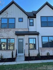6335 Southgrove Street, Charlotte, NC 28277