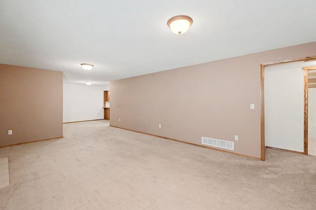 2604 N Rutgers, Wichita, KS 67205