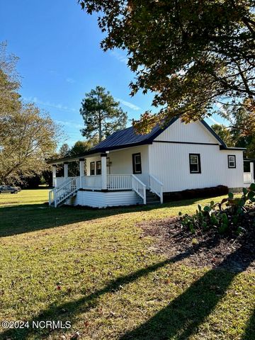 1785 Antioch Road, Pikeville, NC 27863